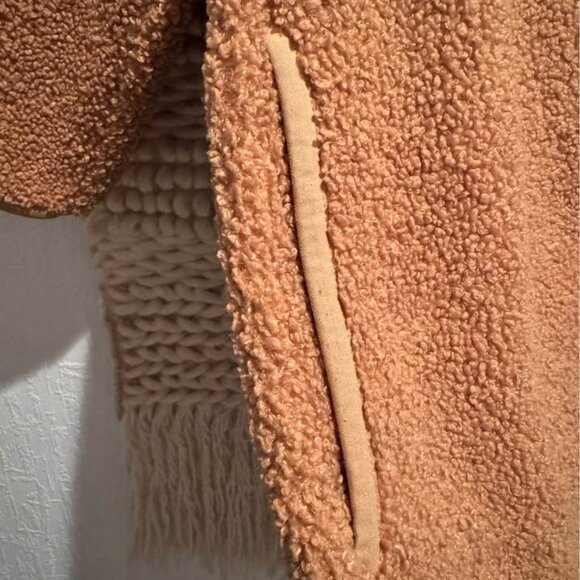 Wilfred Aritzia Teddy Sherpa Verrier Jacket, Size Large - Picture 2 of 5